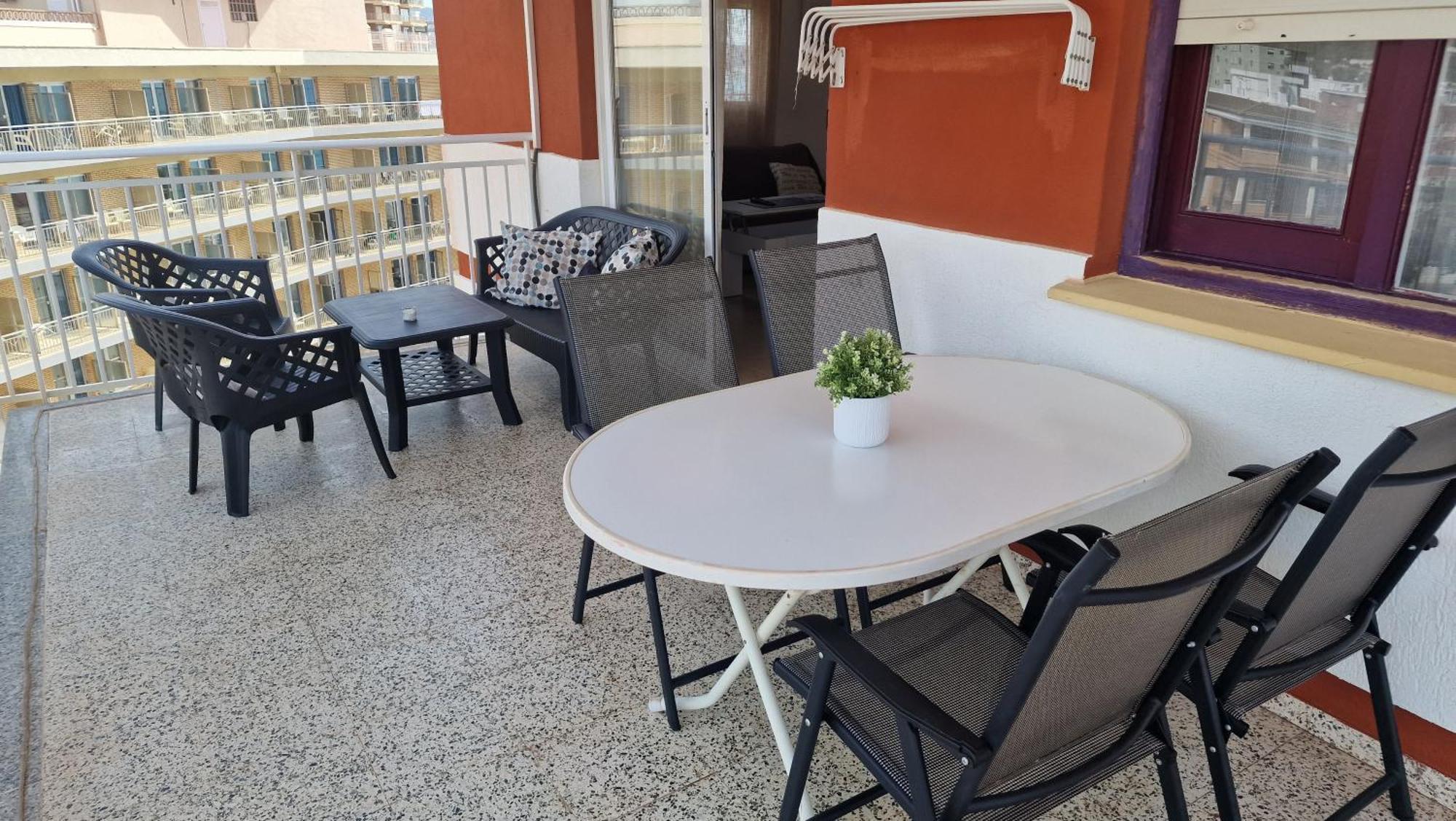Apartamento De 1 Habitacion Frente Al Mar Y Con Piscina Apartment Benicassim Luaran gambar